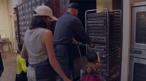 Меган і принц Гаррі з дітьми Арчі та Лілібет