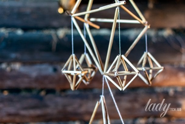 Різдвяний «павук» із соломи / © Credits