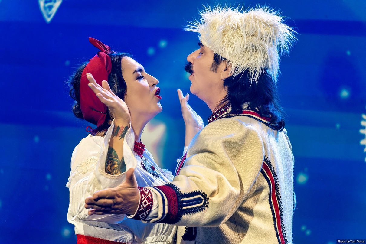 Павло Зібров заспіває на різдвяному концерті