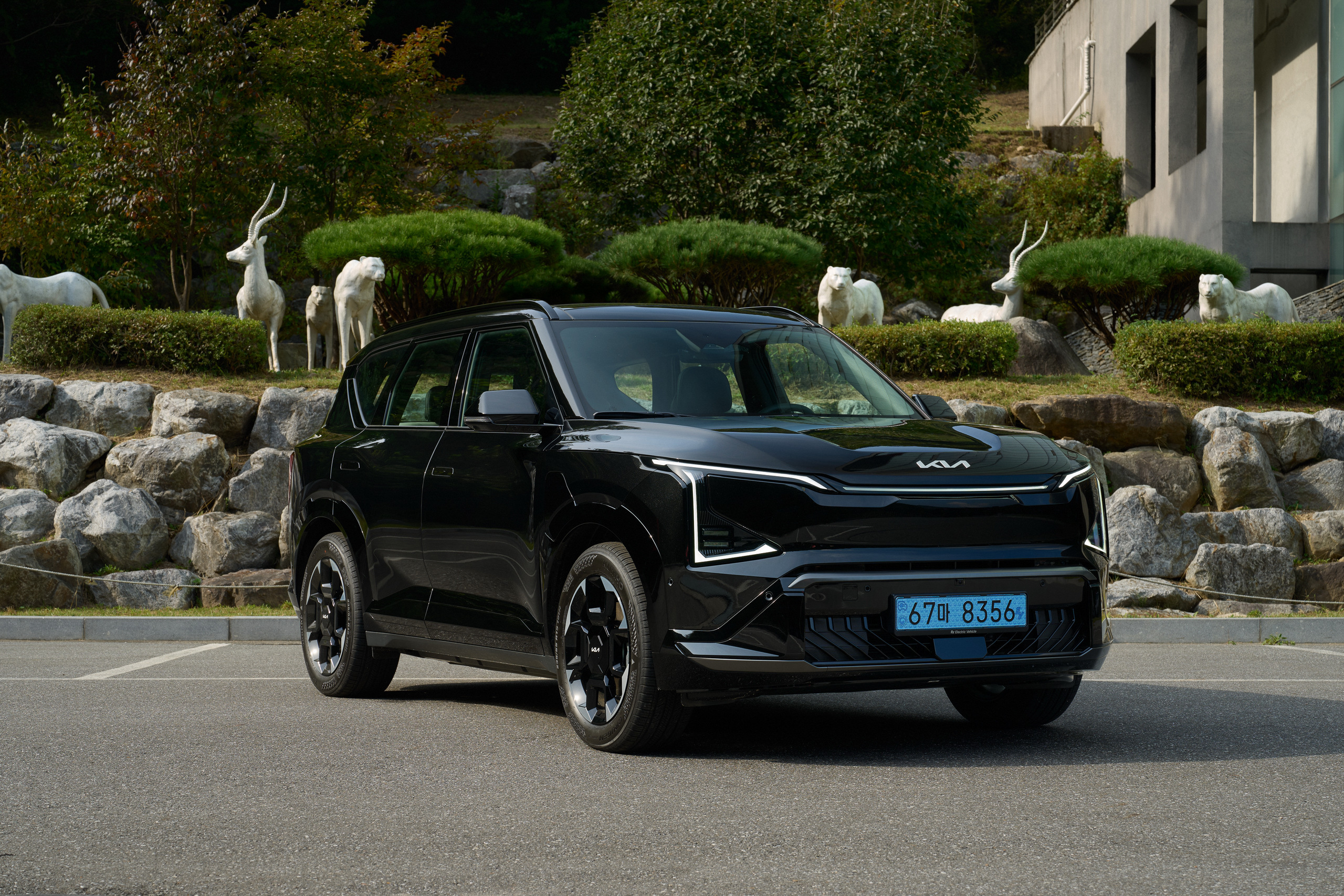 Kia вже працює над оновленням для кросовера EV5: перші подробиці - фото 1