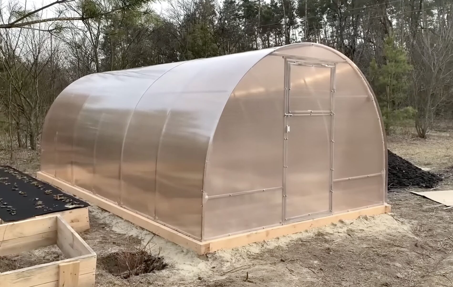 Експерти розповіли, чому теплиця швидко руйнується