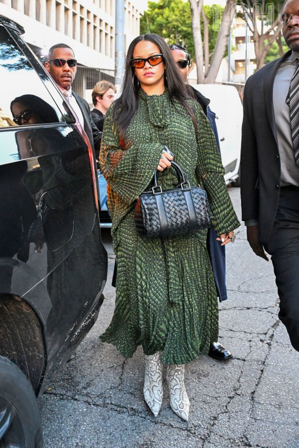 Ріанна у чоботах Amina Muaddi / © Getty Images