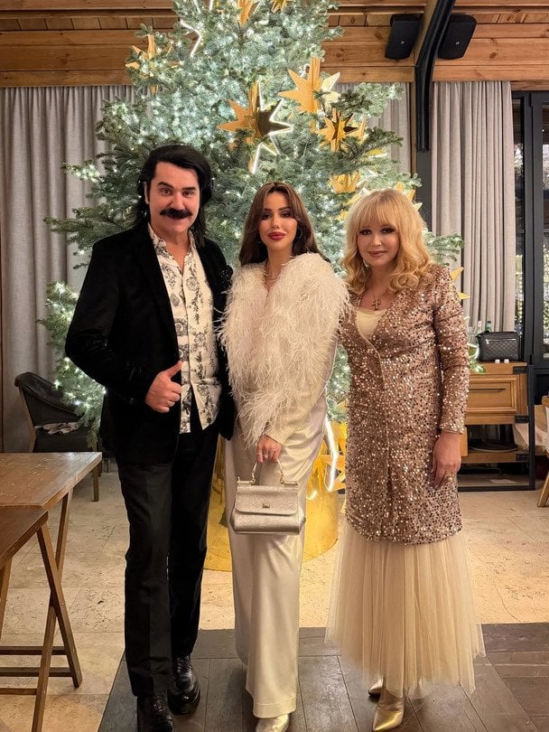 Павло Зібров із донькою Діаною і дружиною Мариною / © Instagram Павла Зіброва