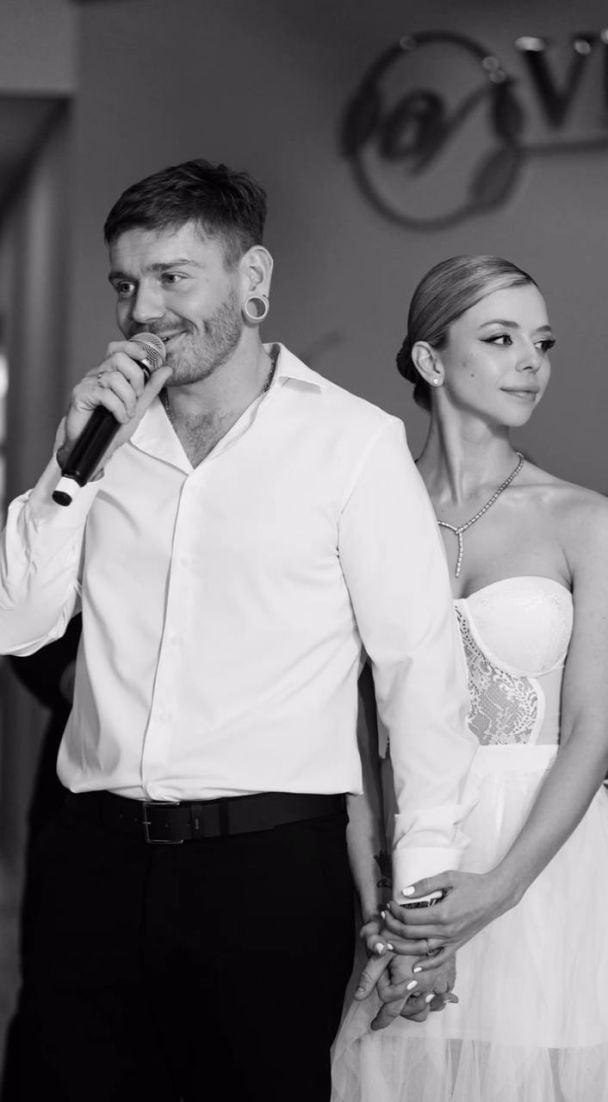 Олександр Кривошапко з дружиною / © instagram.com/alexanderkrivoshapko