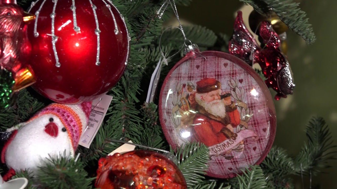 Експерти назвали оптимальну дату, щоб прибрати новорічну ялинку