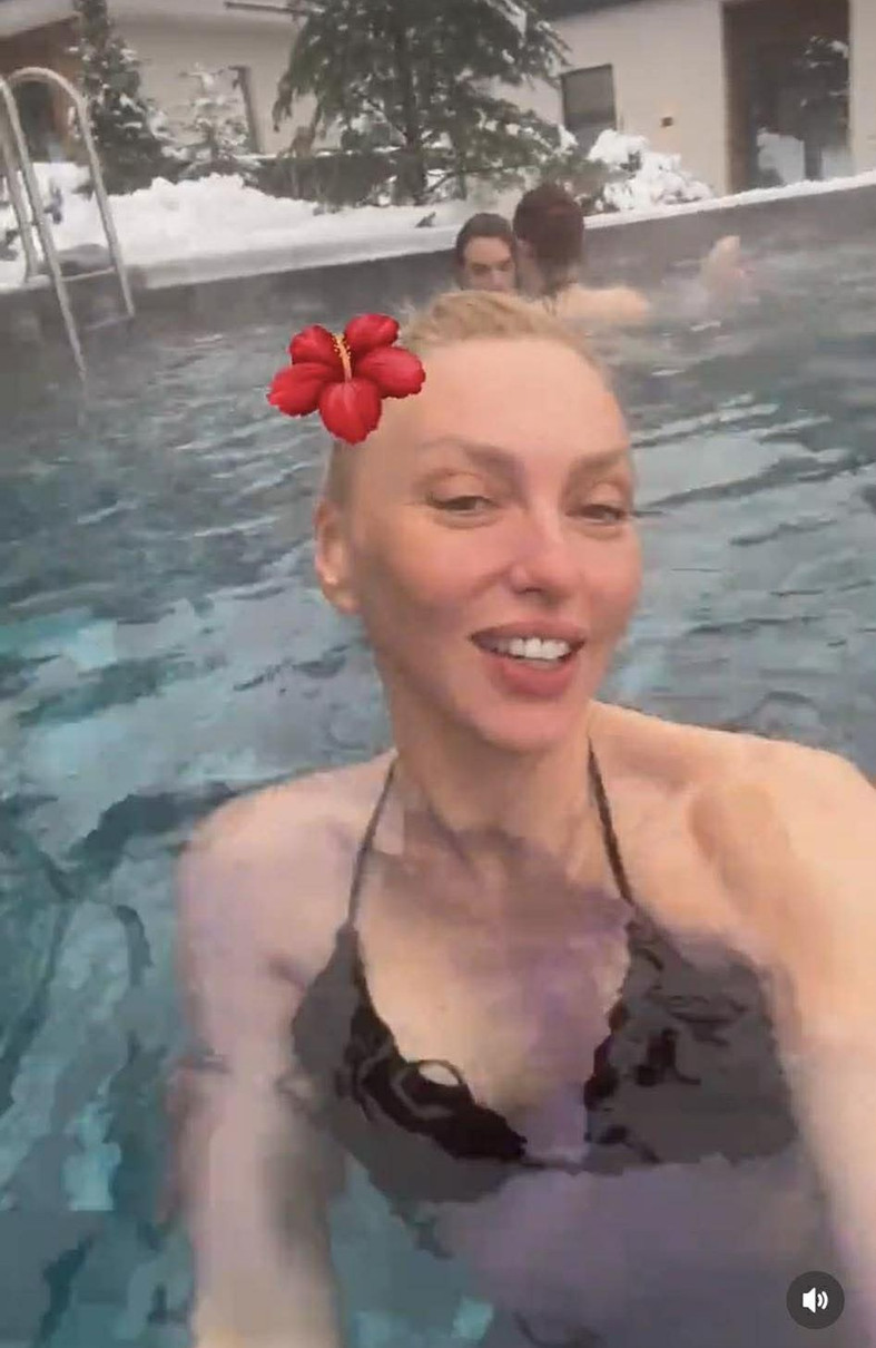 Оля наголосила, що її гроші зароблені чесно 