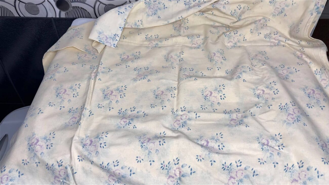 Господині розповіли, як не треба прати постільну білизну, щоб не зіпсувати