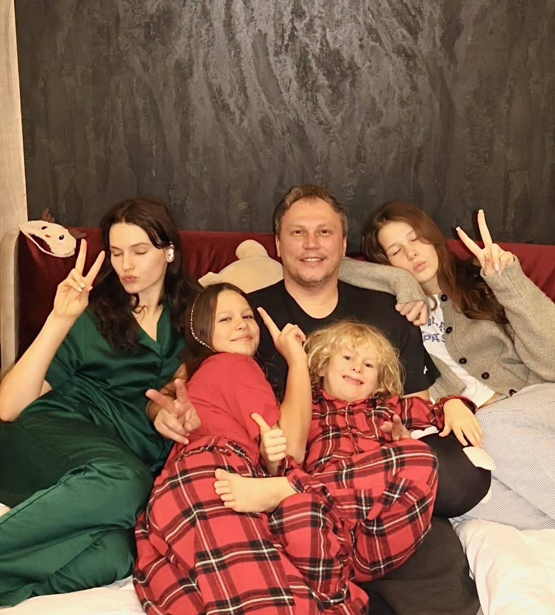 Андрій Пятов і його діти