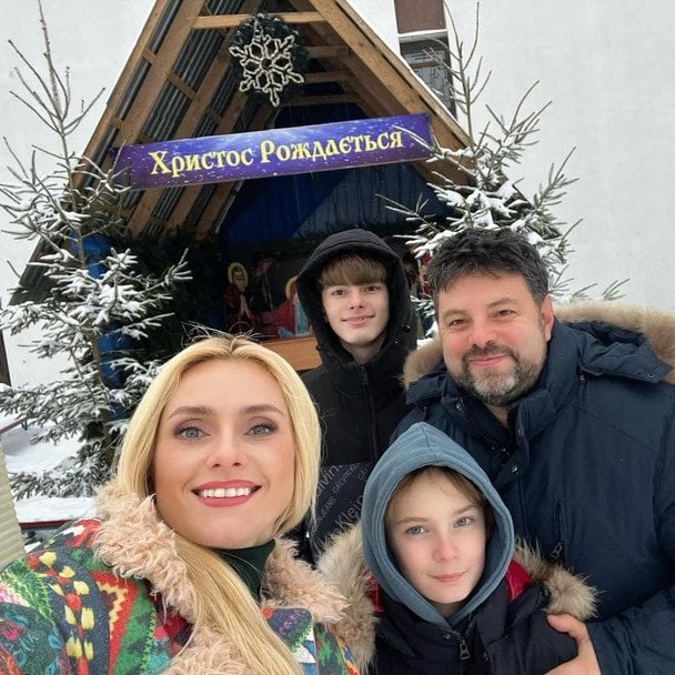 Ірина Федишин з родиною / © instagram.com/irynafedyshyn