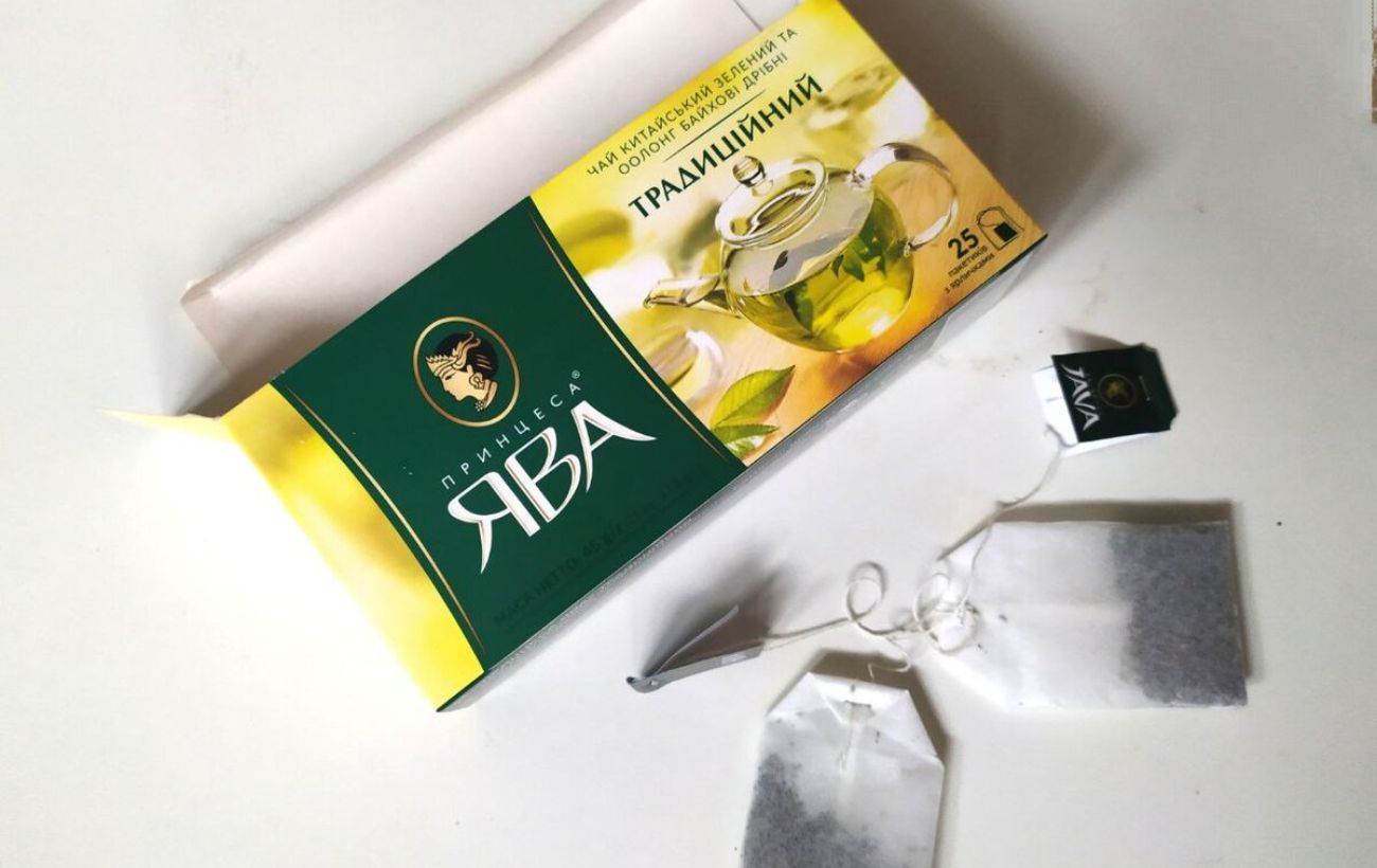 Експерти розповіли, де на кухні можуть знадобитись використані чайні пакетики – побутові поради