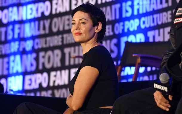 Роуз МакГавен заявила про погрози під час зйомок серіалу Усі жінки - відьми