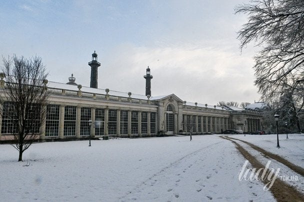 Замок Лакен / © Instagram Бельгійської королівської родини