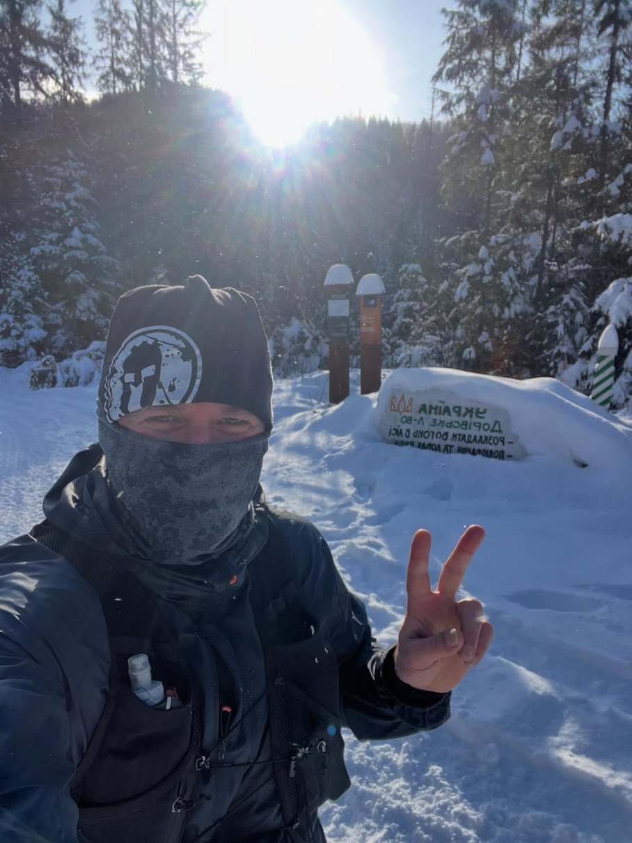 Арсен Мірзоян робить селфі