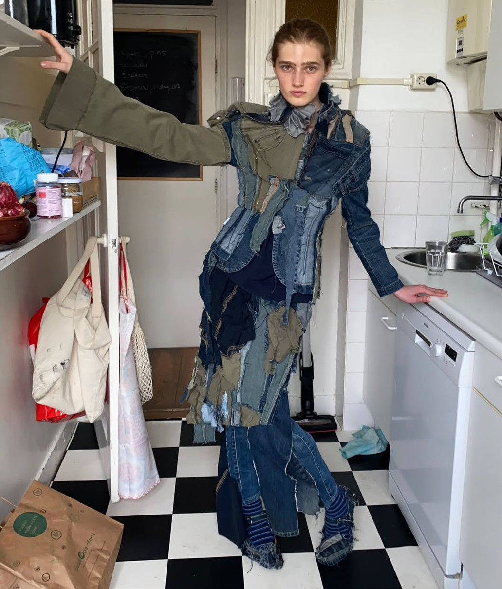 Юрій Романюк в одязі власного виробництва