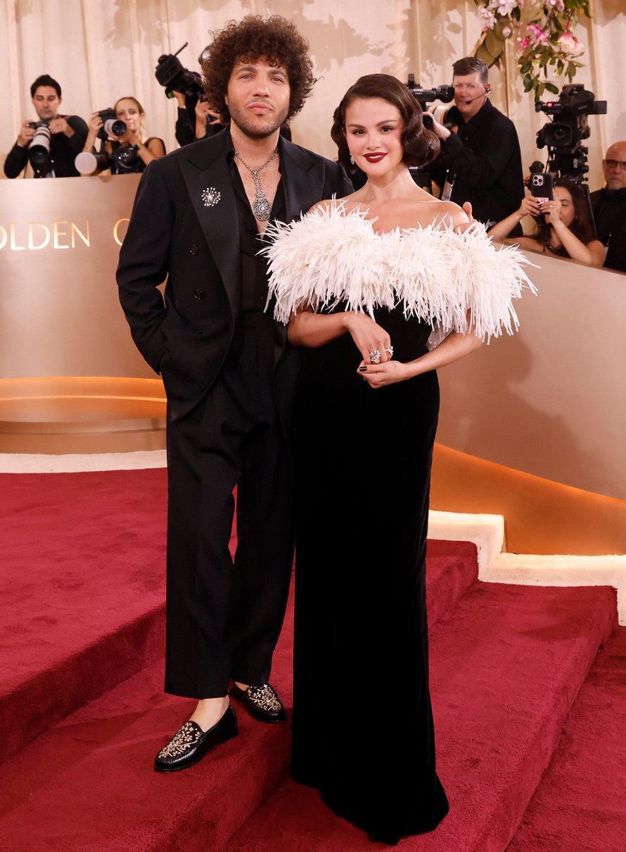 Селена Гомес зі своїм чоловіком на Золотому глобусі 2026