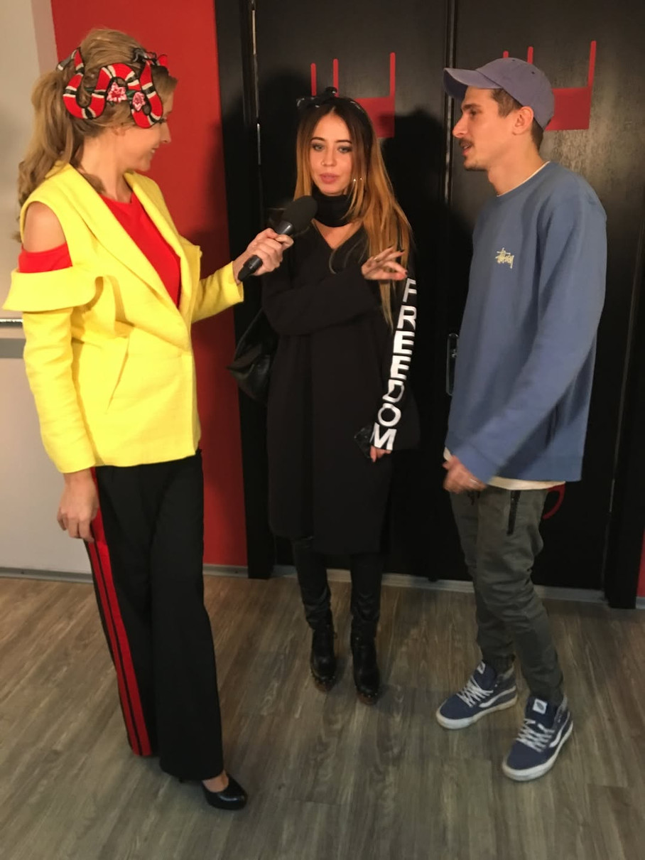 Катерина Осадча показала фото з Время и Стекло