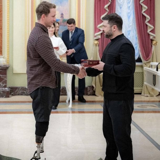 Олександр Терен отримав орден «За заслуги» / © instagram.com/tsvit_terenu