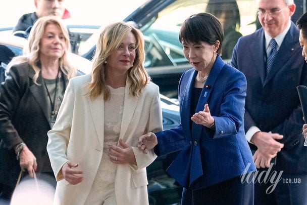 Джорджа Мелоні і Санае Такаїті / © Associated Press