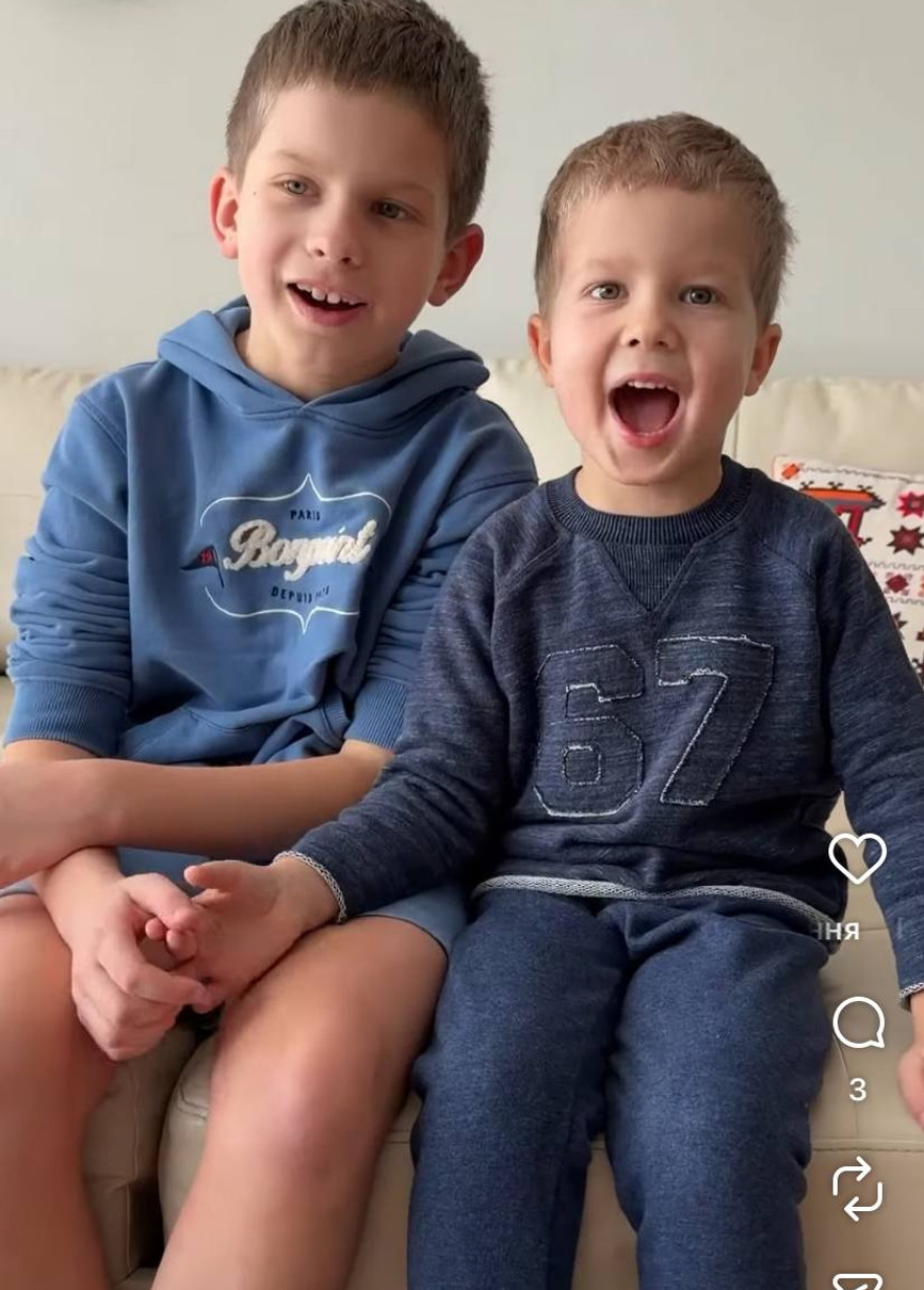 Катерина Осадча показала відео зі своїми синами