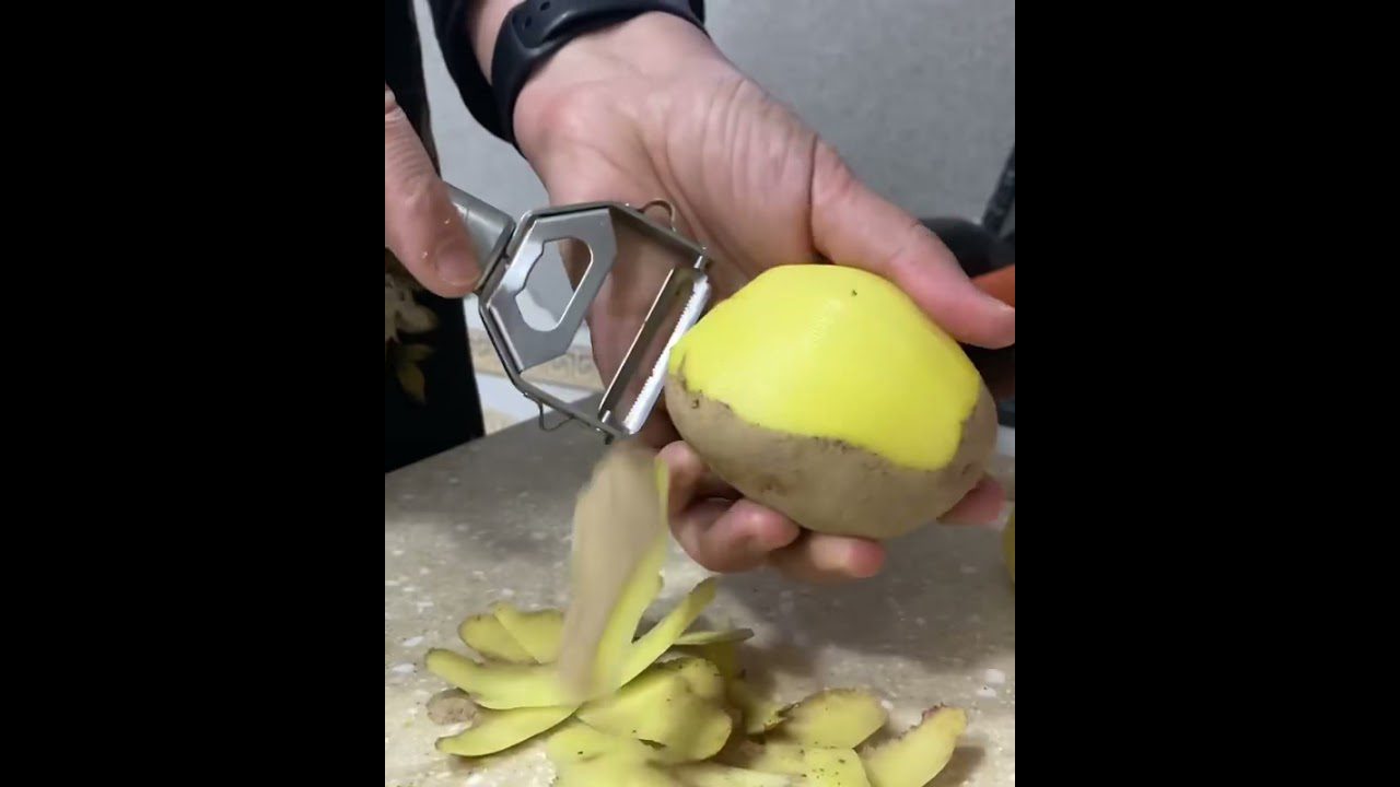 Експерти розповіли, як почистити дров'яну піч від сажі