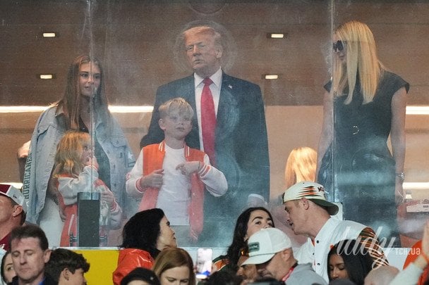 Дональд та Іванка Трампи / © Associated Press