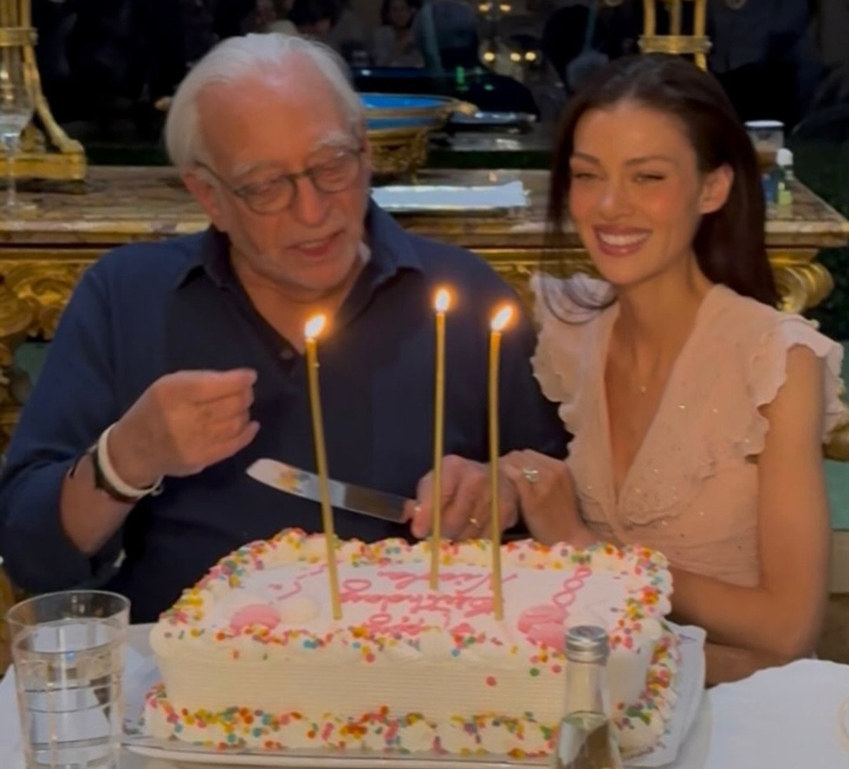 Що відомо про родину Ніколи Пельтц, дружини Брукліна Бекхема