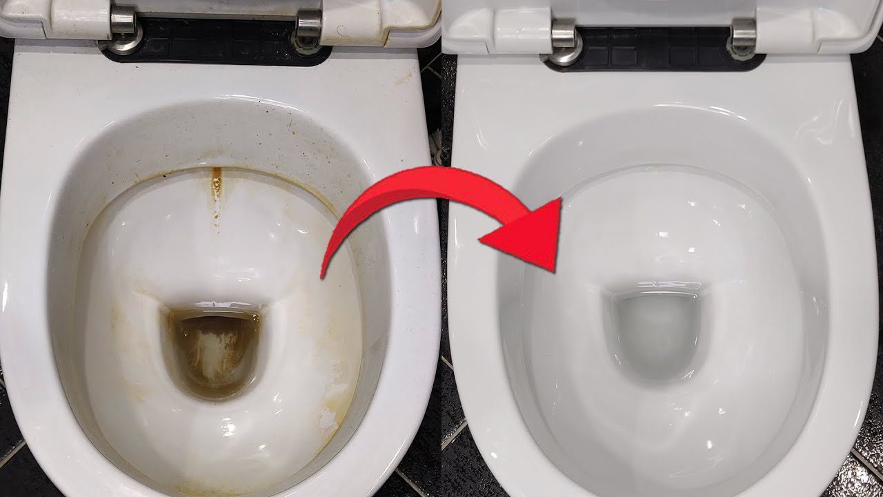 Господині розповіли, як ефективно очистити унітаз від вапняного нальоту 