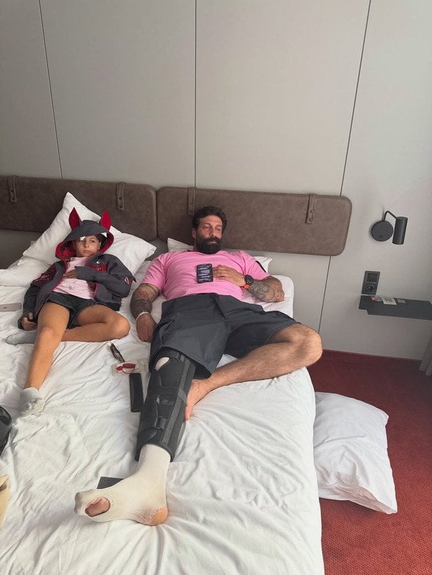 Даніель Салем з донькою / © instagram.com/lidalee_official