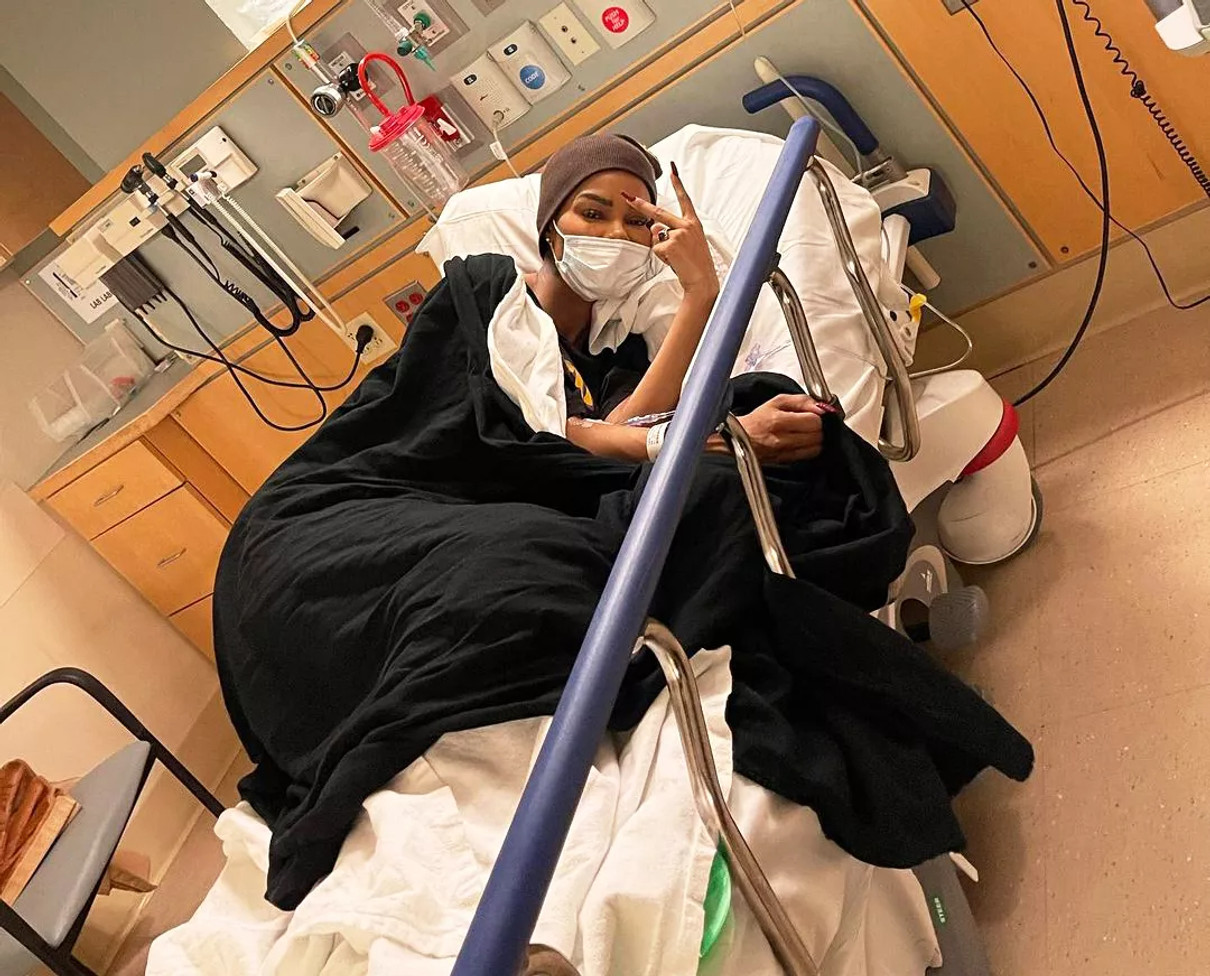 Теяна Тейлор принесла операцію на грудях