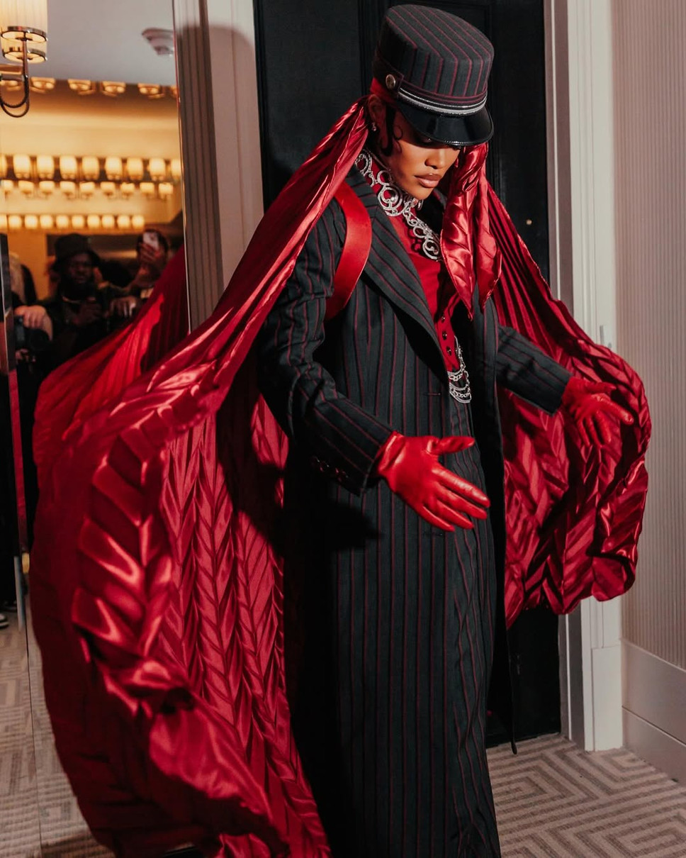 Хто така Теяна Тейлор