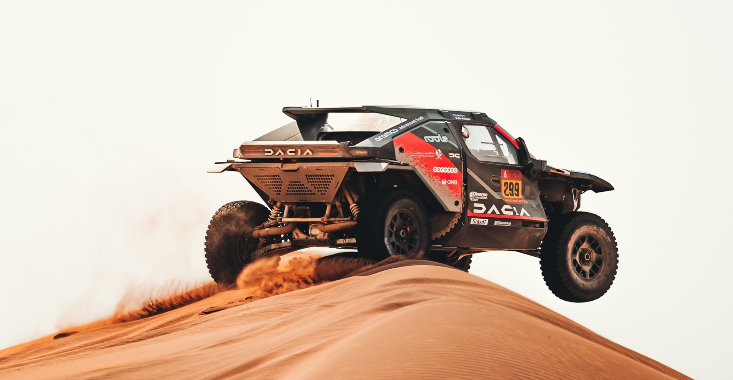 Сенсація на «Дакарі»: Dacia здобуває історичну абсолютну перемогу, а Land Rover домінує у класі серійних авто - фото 4