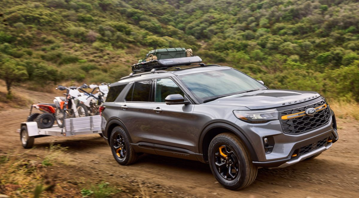 Ford продовжує серію відкликань: проблеми виявлено у нових Explorer та комерційних шасі - фото 3