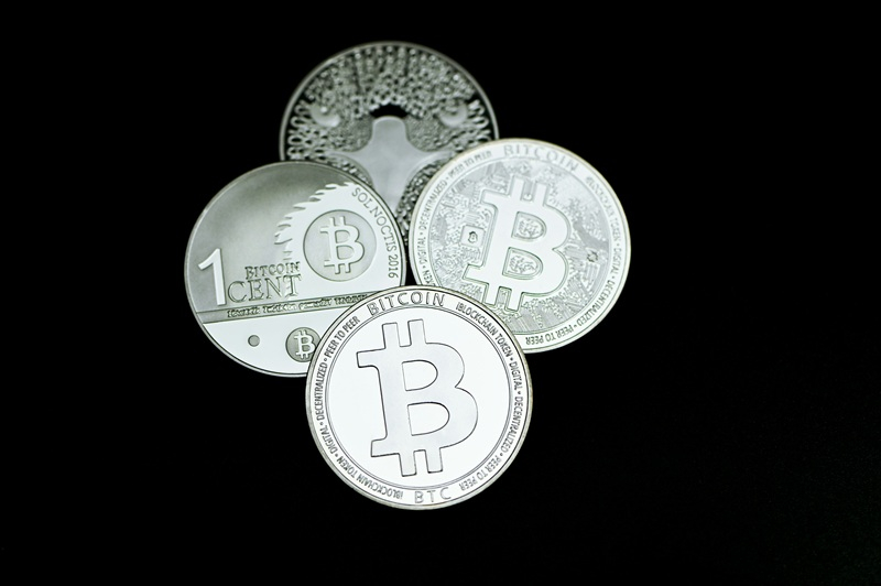 Хакер, засуджений до п'яти років тюрми за крадіжку 120 тисяч біткоїнів, достроково вийшов на свободу завдяки Трампу