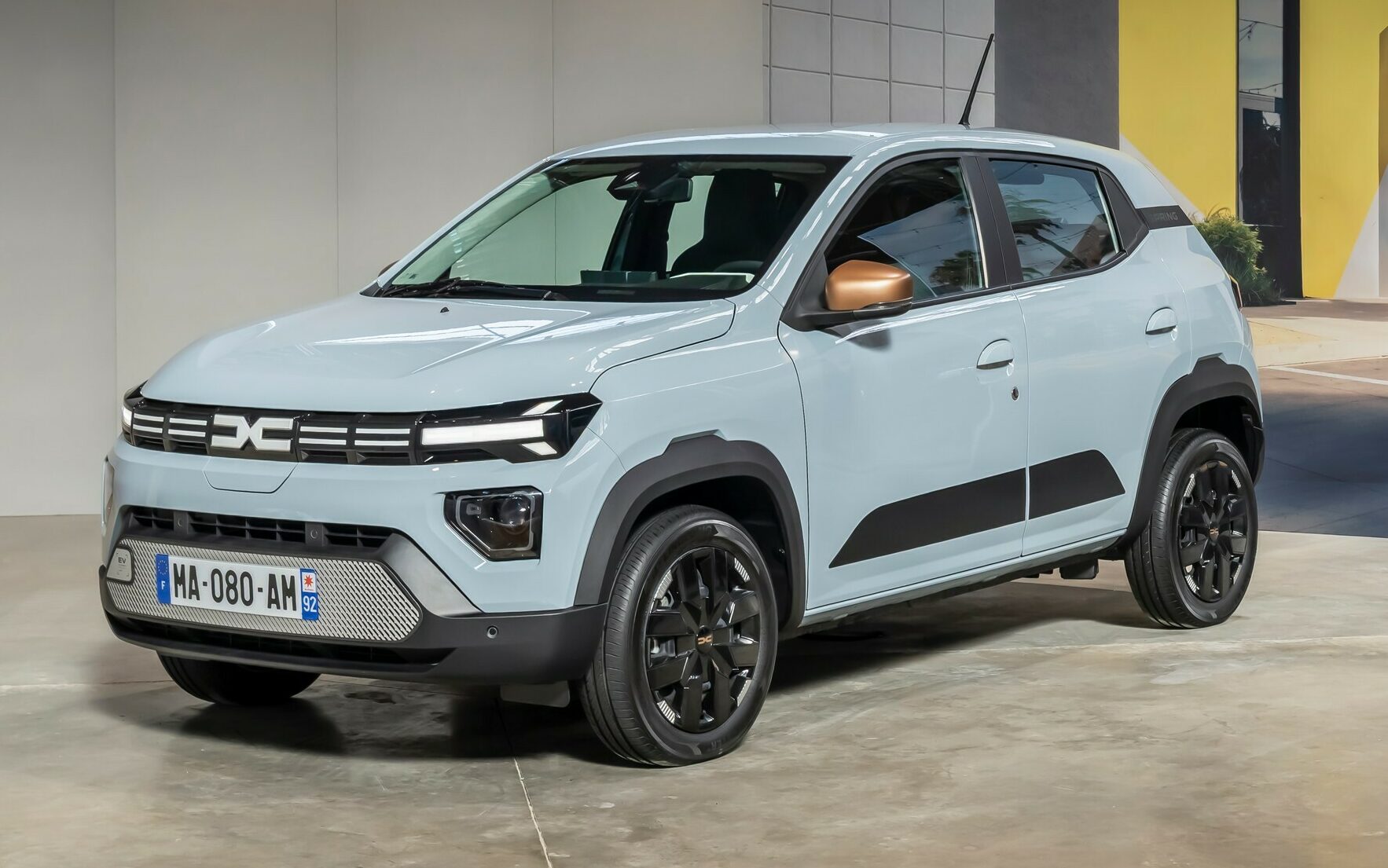 Dacia готує удар по китайських електрокарах: нова модель за 18 000 євро - фото 2