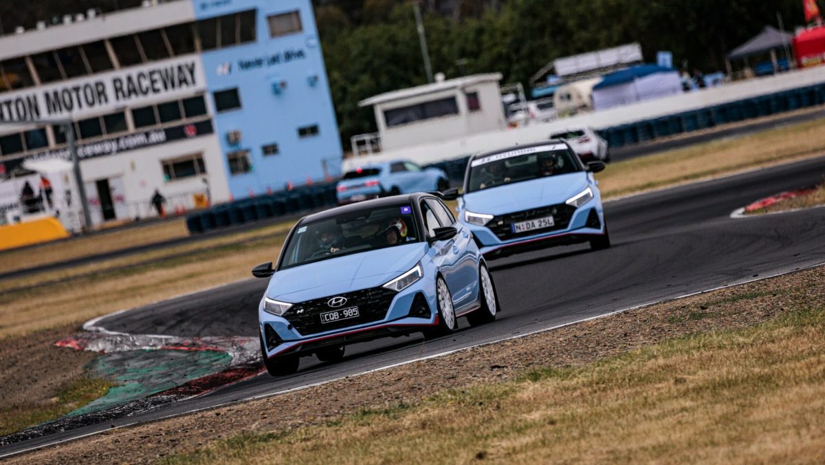 Hyundai перетворила трек-день на культову подію: як пройшов N Festival та на що здатні корейські спорткари - фото 2