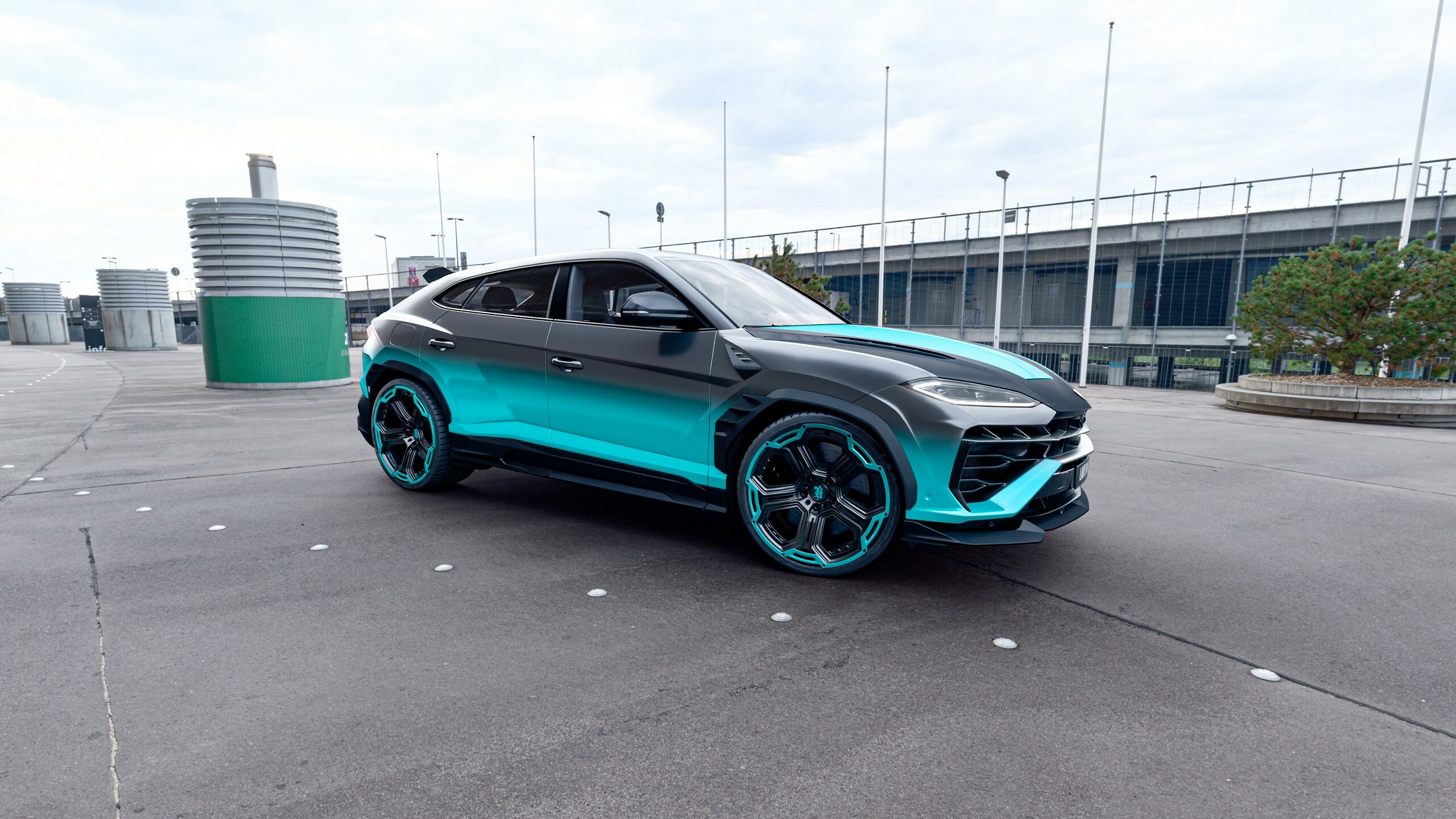 Larte Design представила ексклюзивний обвіс Largenda для гібридного Lamborghini Urus SE - фото 2