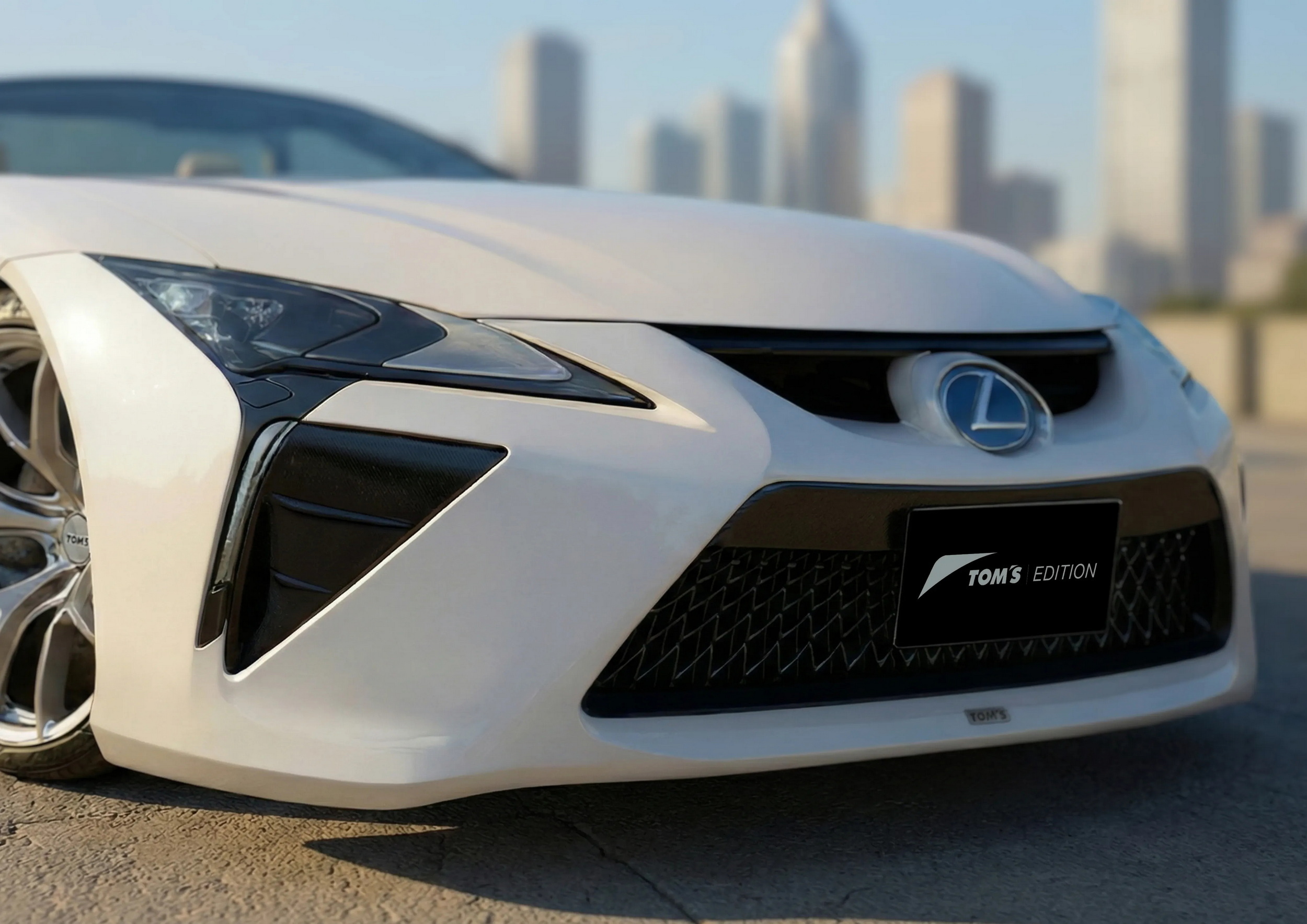 Японське ательє Tom’s Racing кардинально змінило зовнішність Lexus LC та показало тюнінг для GX, LX і LM - фото 3