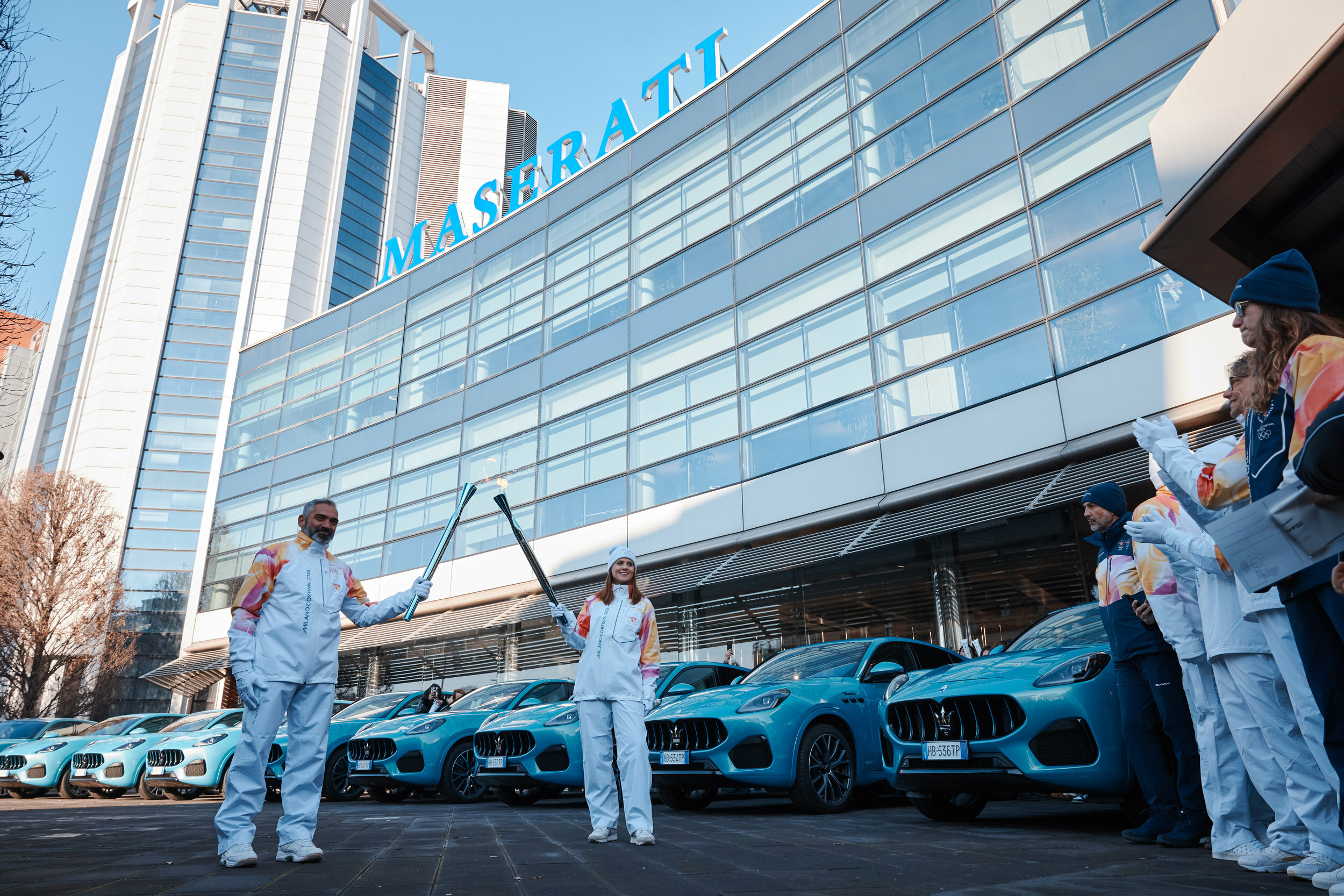 Maserati представила нову спецверсію кросовера Grecale Cristallo: унікальний колір та олімпійський дух - фото 2