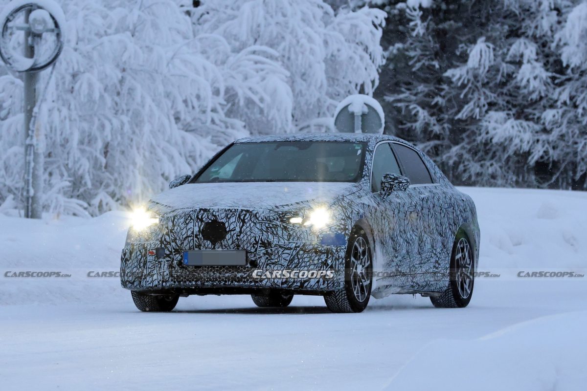 Перший електричний Mercedes C-Class: запас ходу понад 700 км та революційний салон - фото 4