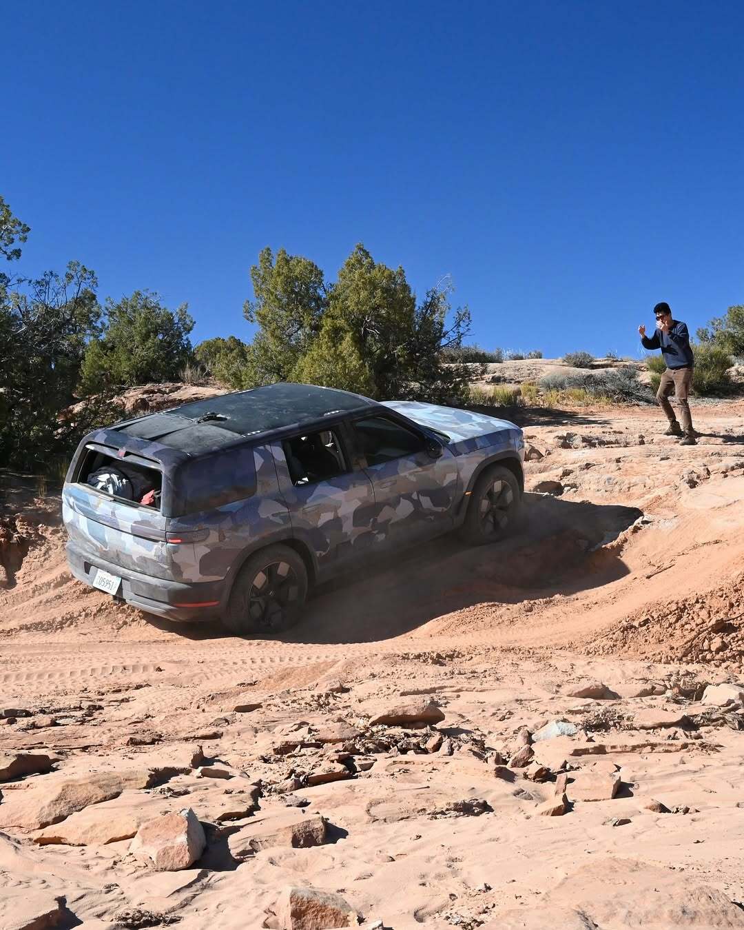 Rivian R2 на фінішній прямій: доленосний електрокросовер вже на конвеєрі - фото 5