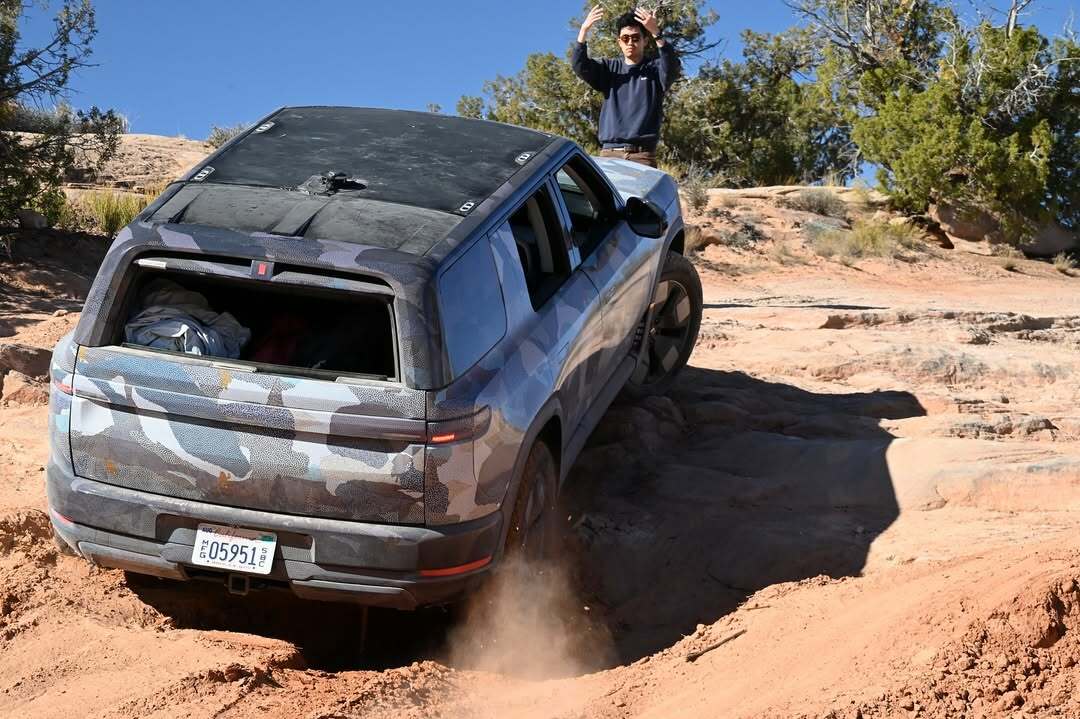 Rivian R2 на фінішній прямій: доленосний електрокросовер вже на конвеєрі - фото 6
