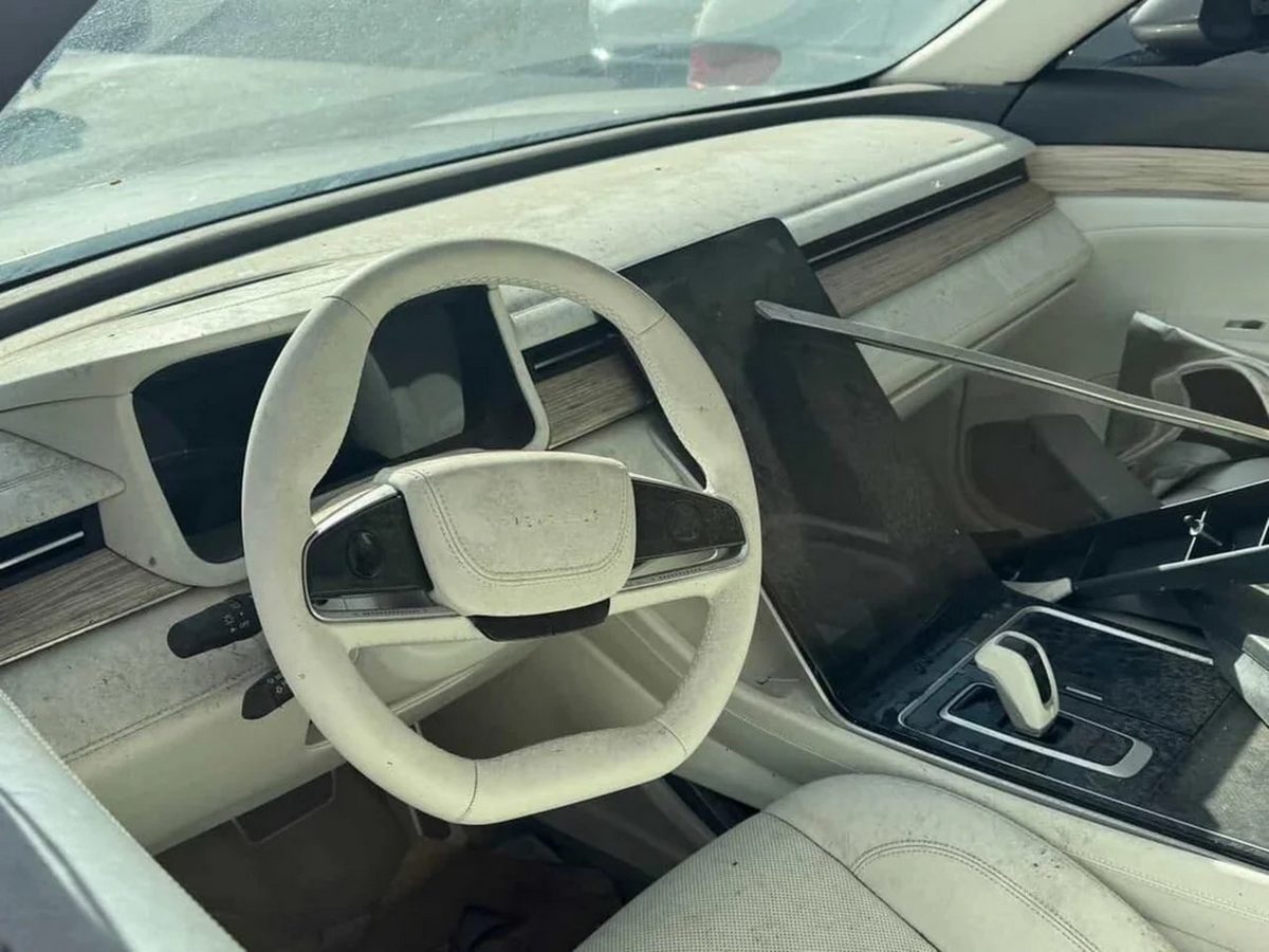 У Каліфорнії знайшли покинутий прототип «вбивці Tesla» потужністю 1000 кінських сил - фото 4