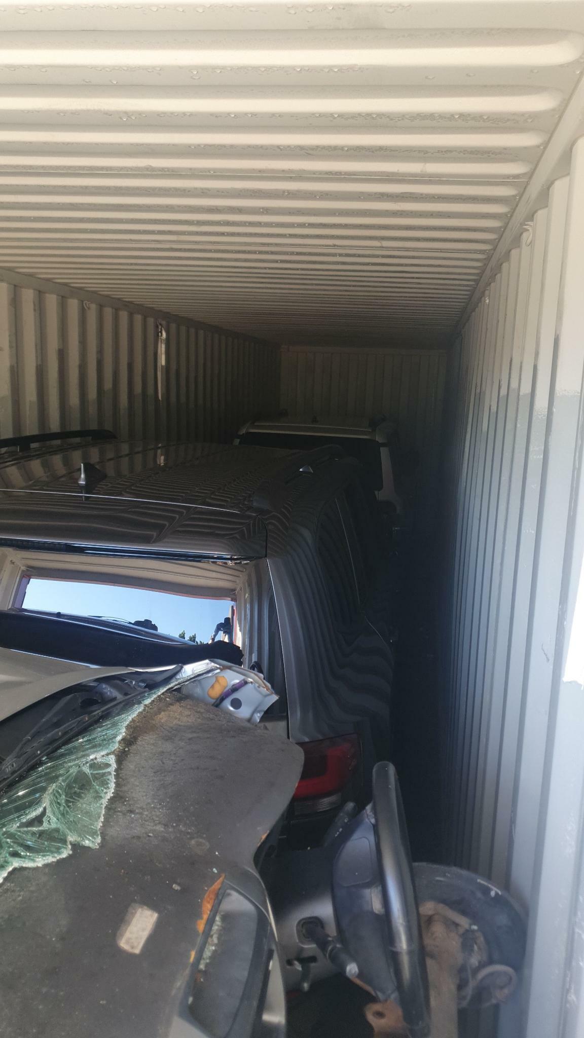 Toyota Land Cruiser під прицілом: компанія посилює безпеку через активність міжнародних злочинних груп - фото 7