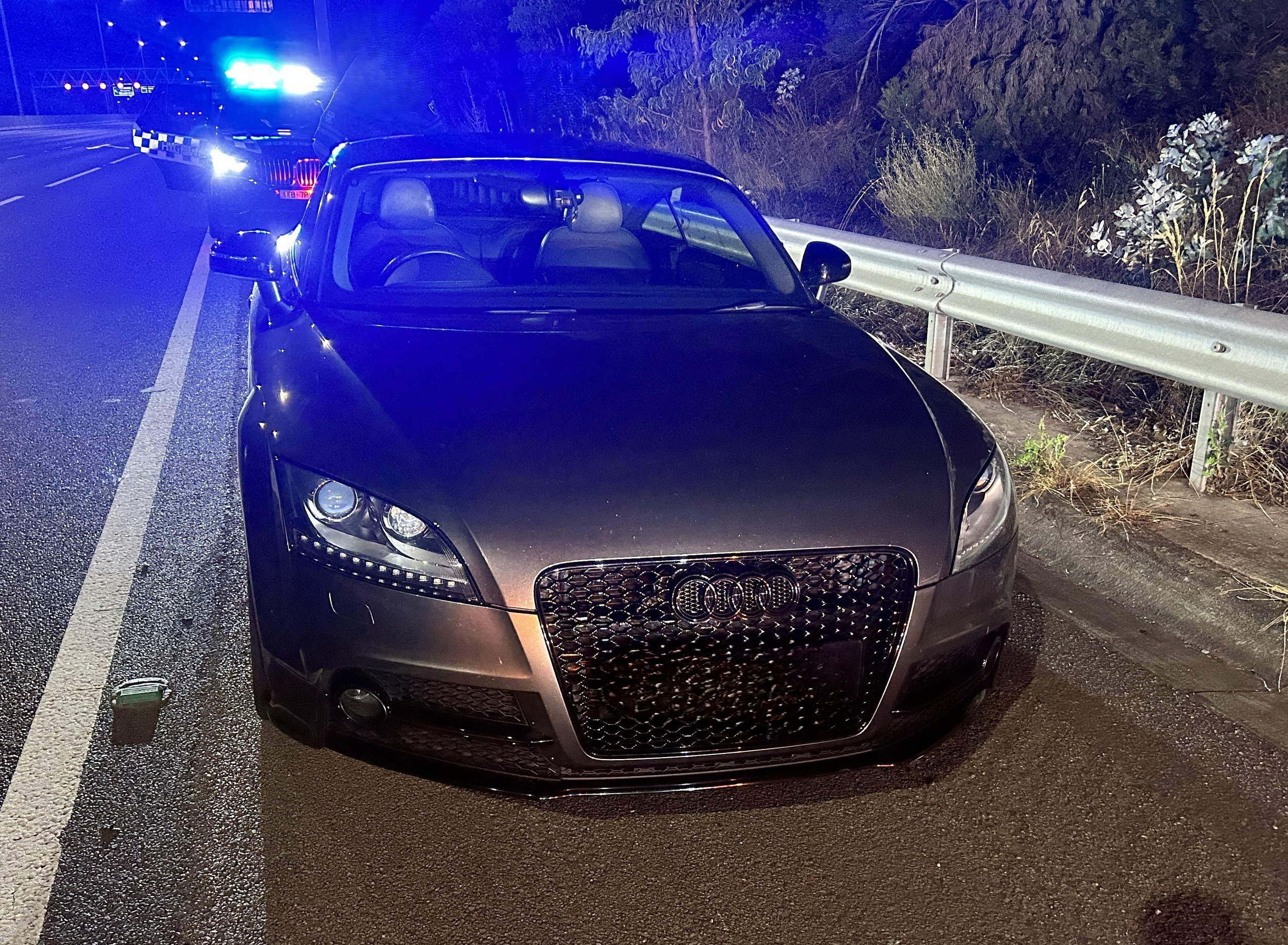 Учень за кермом розігнав Audi TT до 226 км/год: подвійне фіаско в Австралії - фото 1