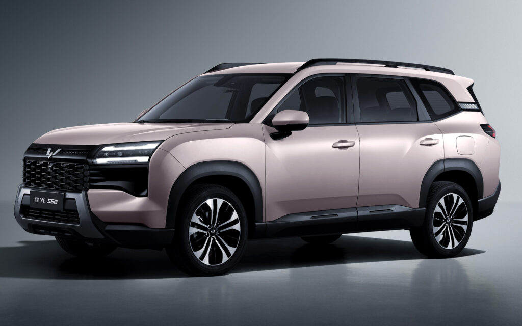 GM представив новий кросовер Wuling Xingguang 560: більший за Equinox і дешевший за $9000 - фото 2