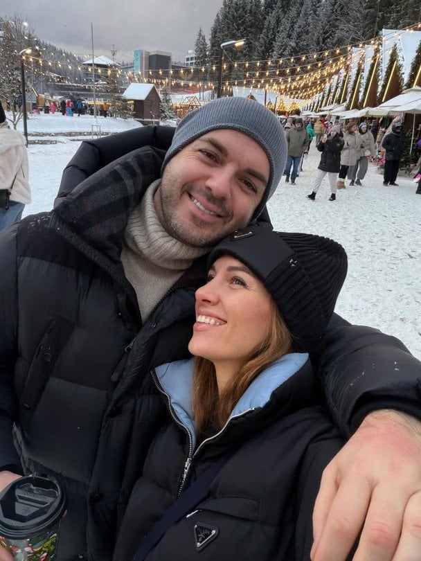 Григорій Решетнік із дружиною в Буковелі / © instagram.com/grisha_reshetnik