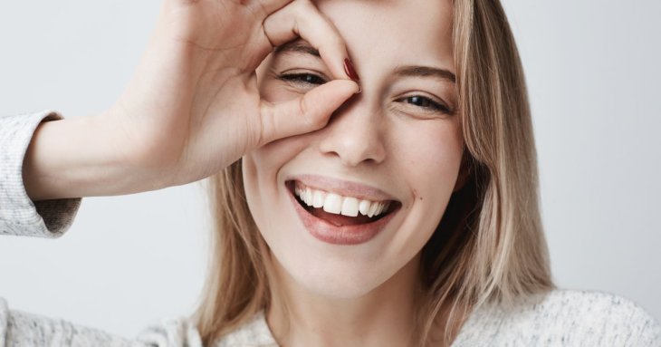 Крем не допоможе: лікар назвала дієву процедуру, яка прибере зморшки