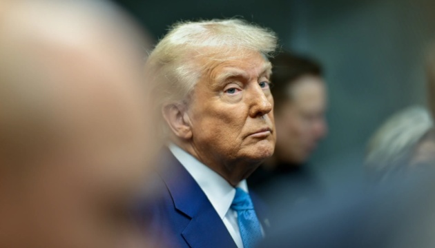 У Франції назвали погрози Трампа щодо 200% мита на вина і шампанське «неприйнятними та неефективними»