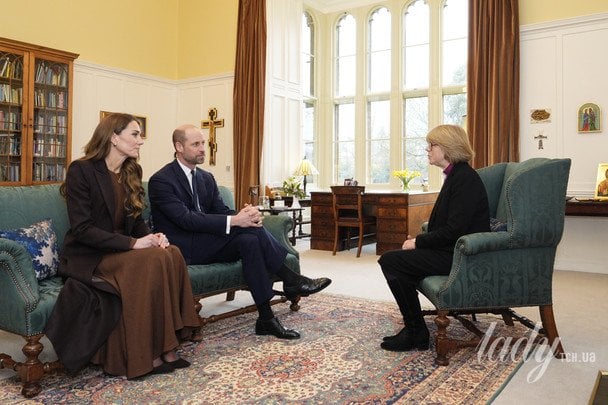 Принц і принцеса Уельські з Сарою Маллаллі / © Associated Press