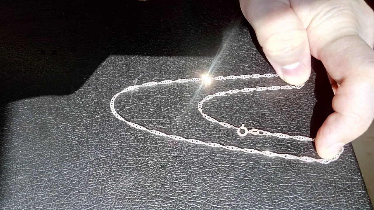 Господині розповіли, як легко очистити срібні прикраси в домашніх умовах